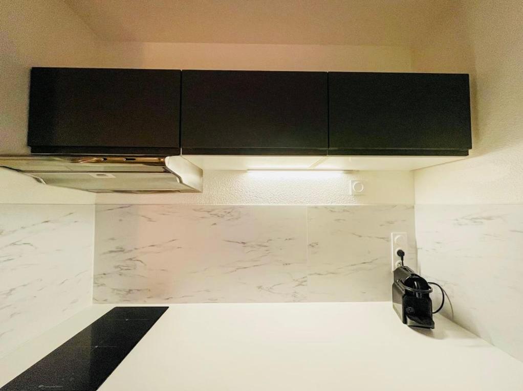 Suite Kobalt Villeurbanne Esterno foto