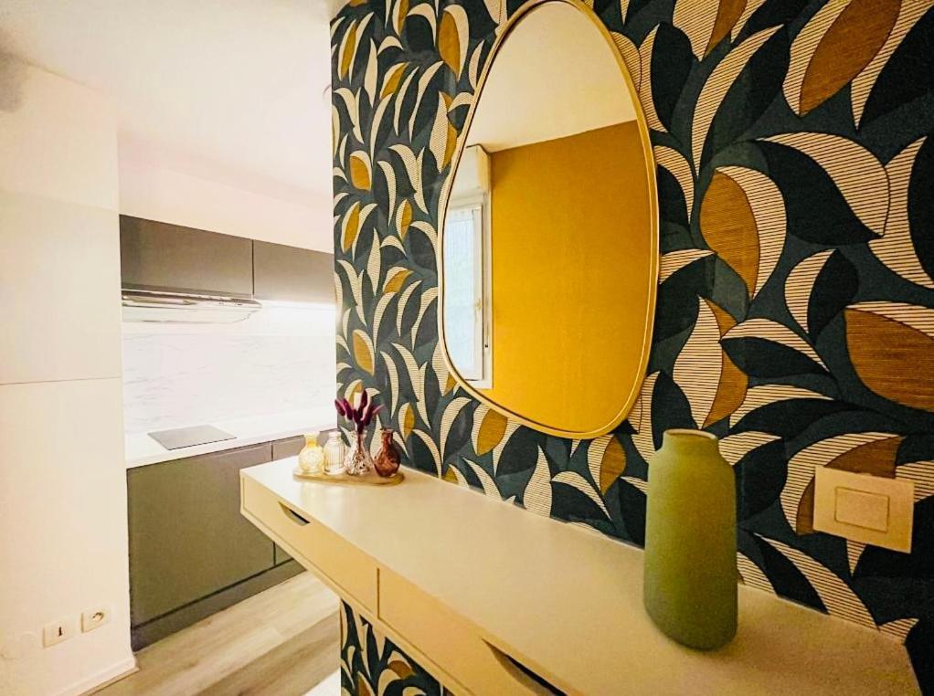 Suite Kobalt Villeurbanne Esterno foto
